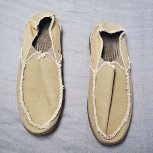 Crocs Santa Cruz Mens Khaki Tan Canvas Slip On Loafers Size 9 Frayed Edge Shoes